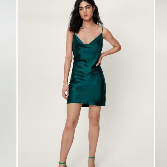 Nasty Gal Dresses & Skirts - NWT Nasty Gal Emerald Satin Mini Dress‎